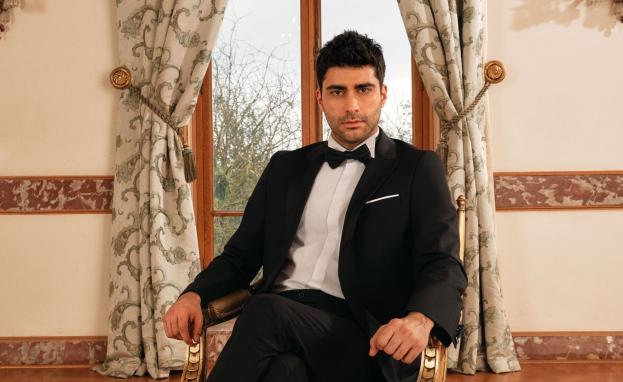 في تركيا العديد من المواهب الشابة الجديدة التي أثبتت نفسها في الساحة الفنية مثل دوغوكان جونجور