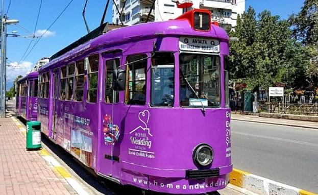 11 محطة ممتدة إلى وسط المدينة يمر بها الترام أحد أفضل المواصلات في أنطاليا