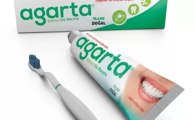 معجون أسنان أجارتا واحدًا من أفضل أنواع معجون أسنان بصناعة تركية يساهم في تبييض الأسنان وحمايتها من التسوس