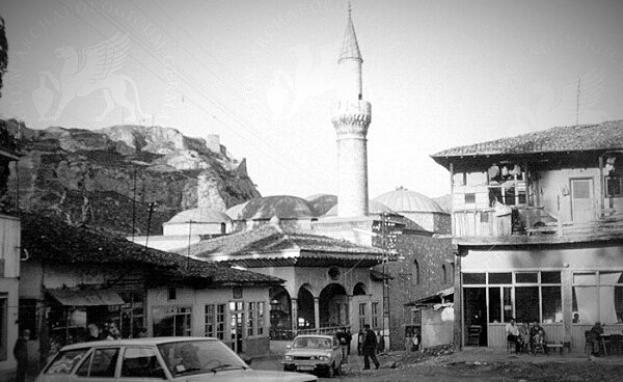 يساعد فهم مصطلحات التاريخ في تحفيز التفاعل وتبادل الأفكار