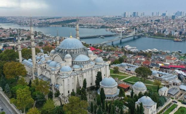 أكبر الجوامع في إسطنبول 2024