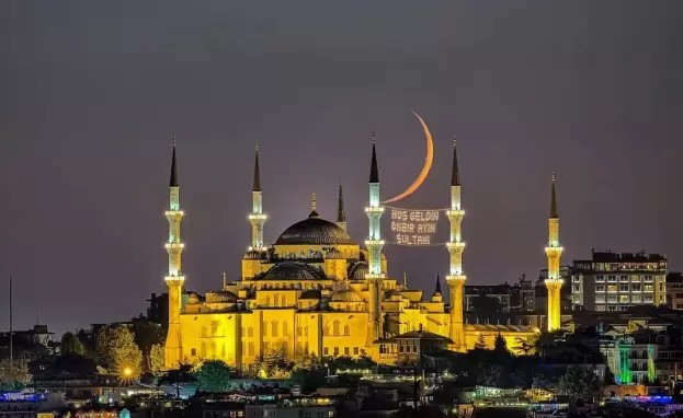 تطور التقارب العربي التركي في السنوات الأخيرة من خلال عادات مشتركة في رمضان