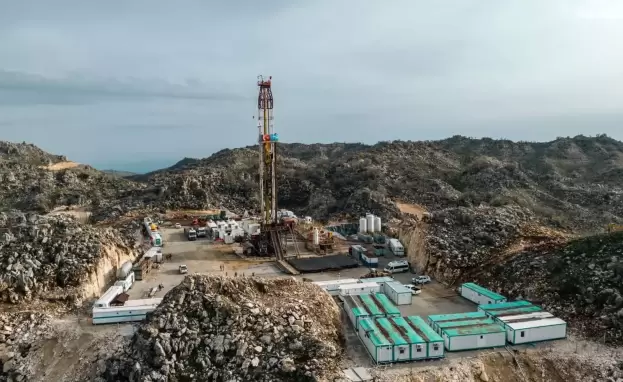 تؤكد تركيا عزمها بأن تصبح دولة مصدّرة للطاقة بعد اكتشاف حقول نفط جديدة