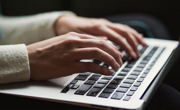 لا بد لك من تعلم اللغة التركية والإلمام بمهارات مفردات مكافحة المعلومات المضللة في تركيا