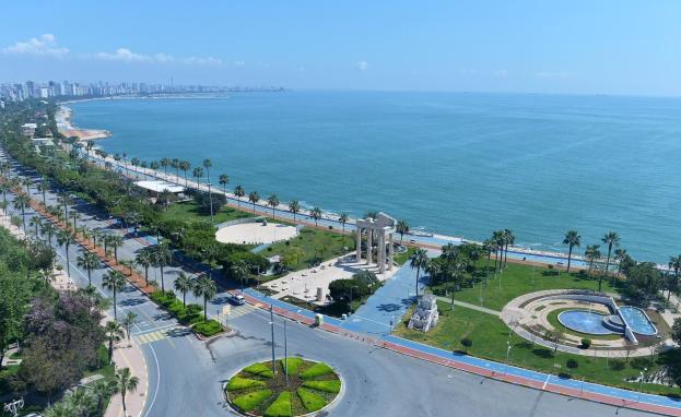 تعد ولاية مرسين الساحلية الواقعة جنوبي تركيا خياراً مفضلاً للبعض يرونها مناسبة لأسلوب حياة مريح وهادئ