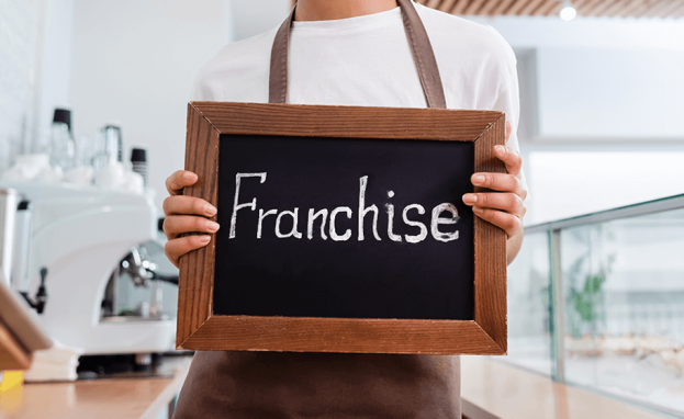 ضمن الامتياز التجاري في تركيا يدفع المستثمر عمولات بشكل مستمر طوال فترة انتفاعه بالفرنشايز