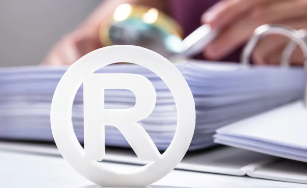 ينبغي تعيين العلامة التجارية بشكل صحيح ويجب أن تكون قوية وفعالة