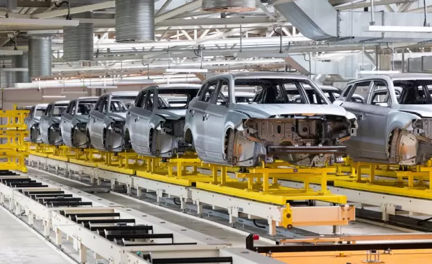 تشكل صناعة وتجارة السيارات وقطع الغيار في تركيا وغيرها من الدول جزءاً رئيسياً من الحياة اليومية