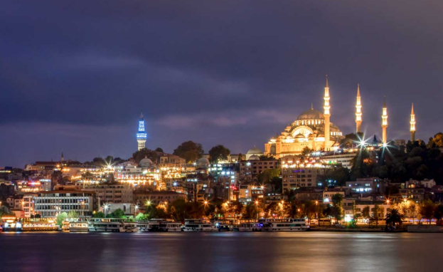 تعلم المفردات والعبارات البسيطة يجعلك تشعر براحة وثقة في تركيا