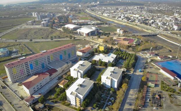 تدور تساؤلات أخرى عن الدعم المقدم للطلاب القادمين إلى تركيا