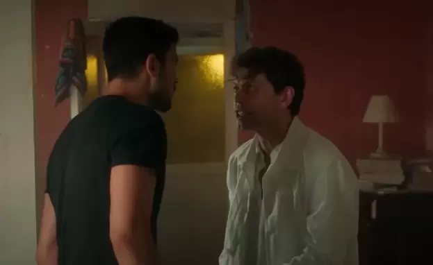 حكاية مسلسل Yabani تتمحور حول يامان الذي تم اختطافه وهو طفل من عائلته الغنية