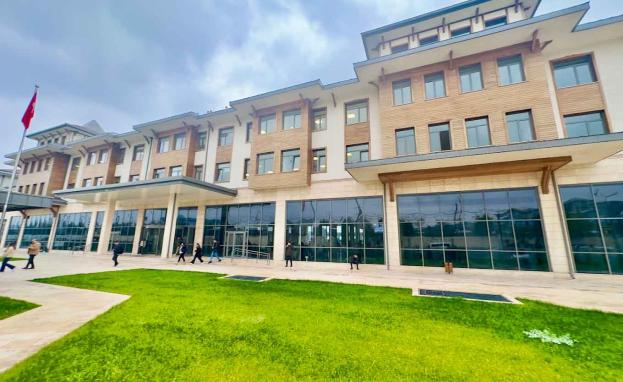 بوابة ÖSYM الرسمية لامتحان TR-YÖS القبول الجامعي في تركيا 2026