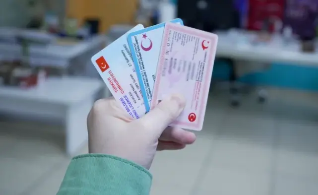 تغيير الجامعة للطلاب الأجانب في تركيا 2026.. مهل الإبلاغ وإجراءات الإقامة