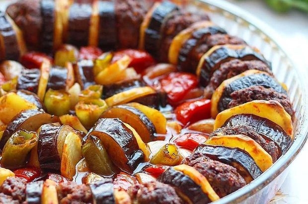 كباب الباذنجان Patlıcan kebabı
