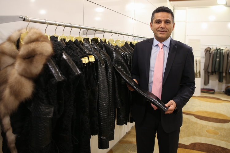 بلغ حجم صادرات ملابس الفراء في تركيا ما يقرب من 19 مليون دولار