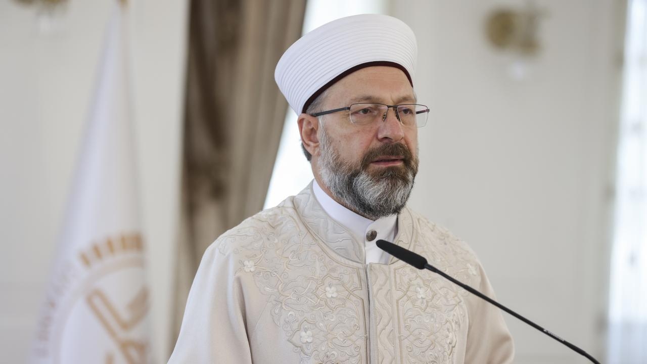رئيس الشؤون الدينية التركية علي أرباش