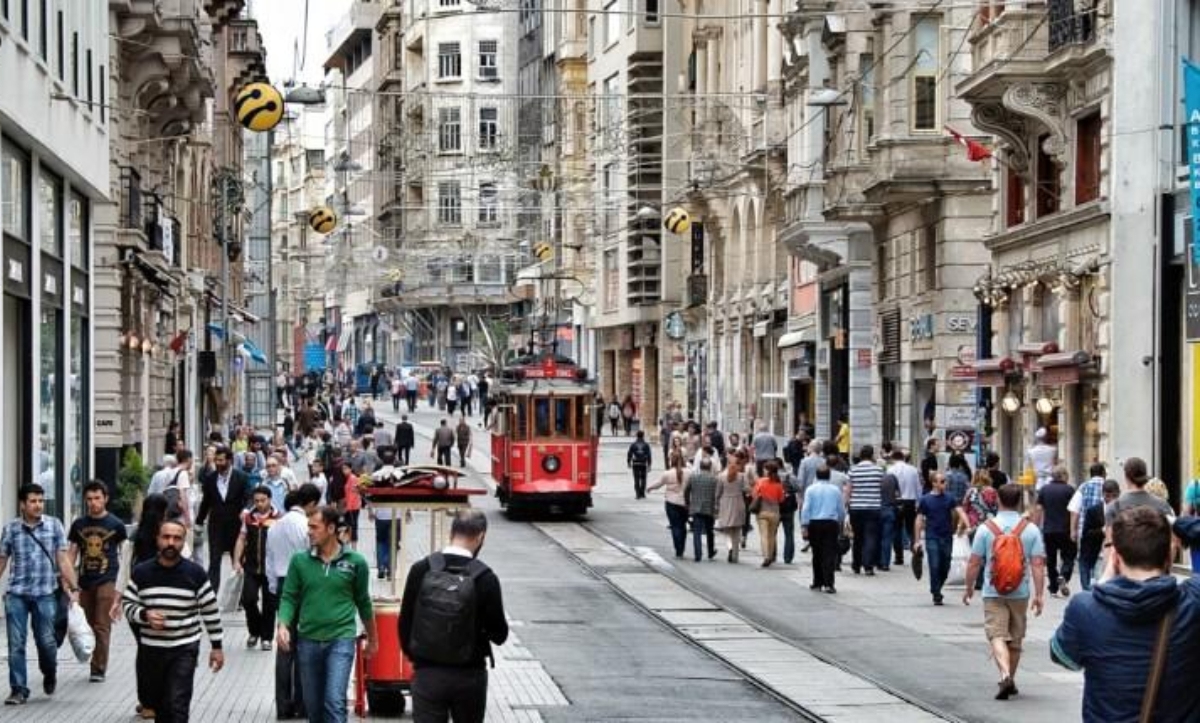 شارع الاستقلال - إسطنبول