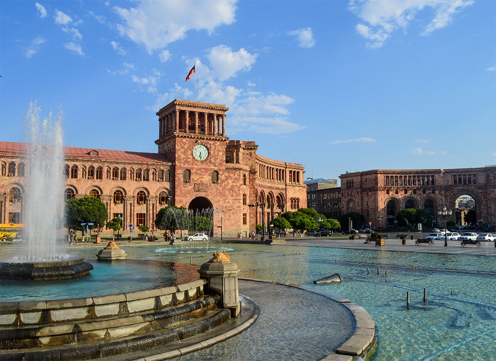 ساحة الجمهورية في مدينة يريفان