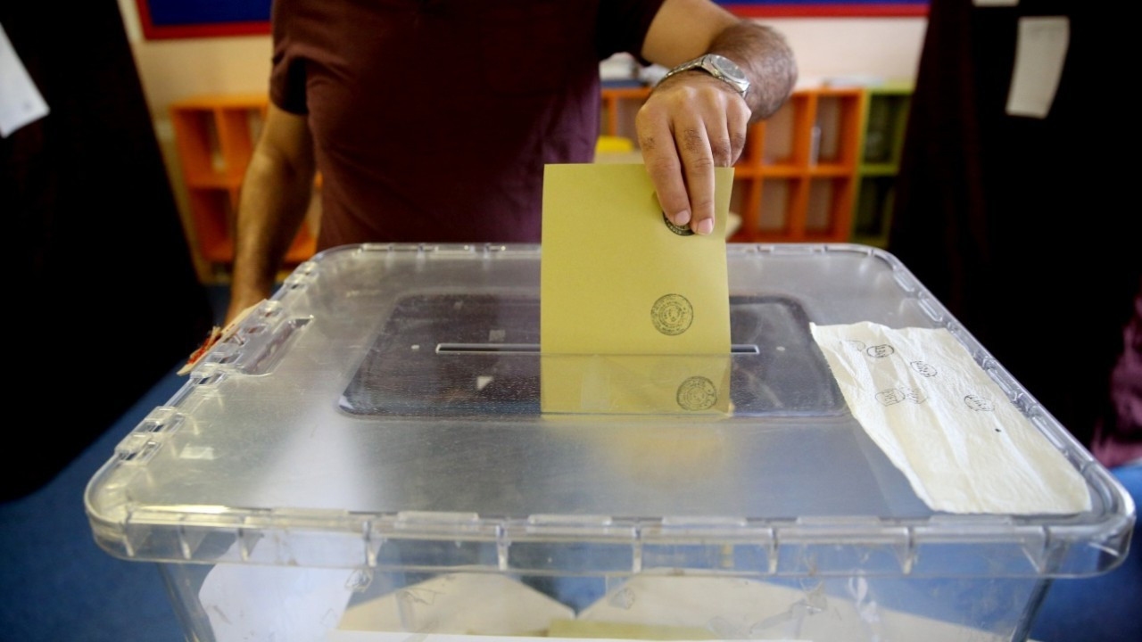 تحظى انتخابات البلدية في تركيا باهتمام كبير من الأحزاب السياسية
