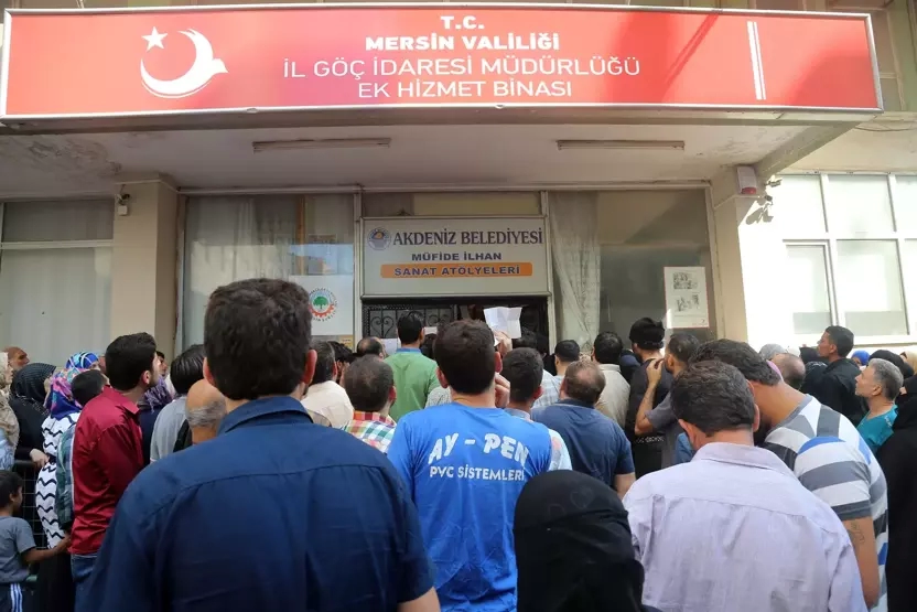 واجه العديد من السوريين في تركيا مشكلة إيقاف الكمليك وتلقوا رسائل تفيد بذلك