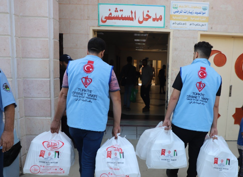 شهد العالم حملات موسعة لجمع التبرعات الخاصة لسكان غزة