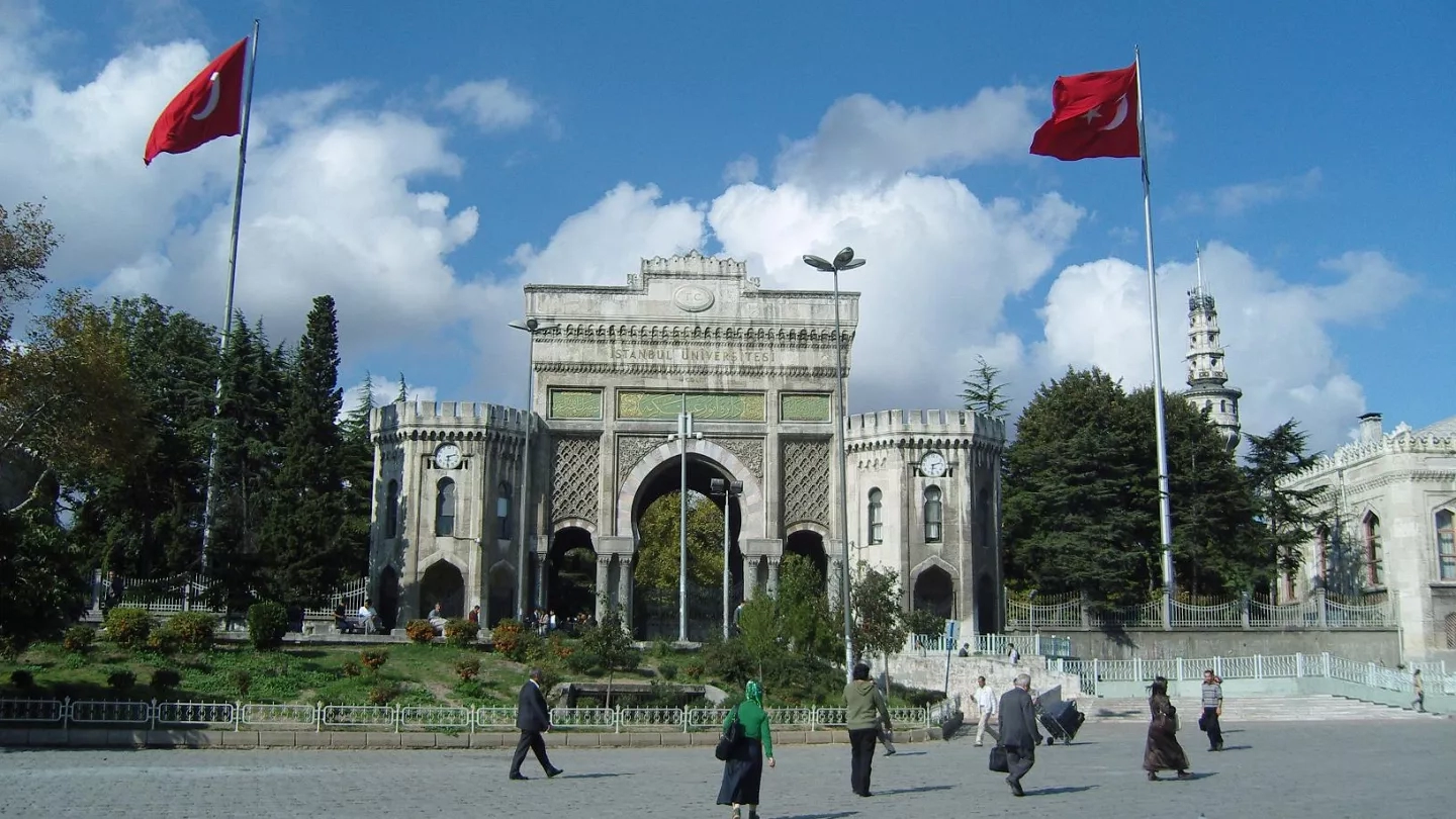 تأسست جامعة إسطنبول مع فتح إسطنبول على يد السلطان محمد الفاتح