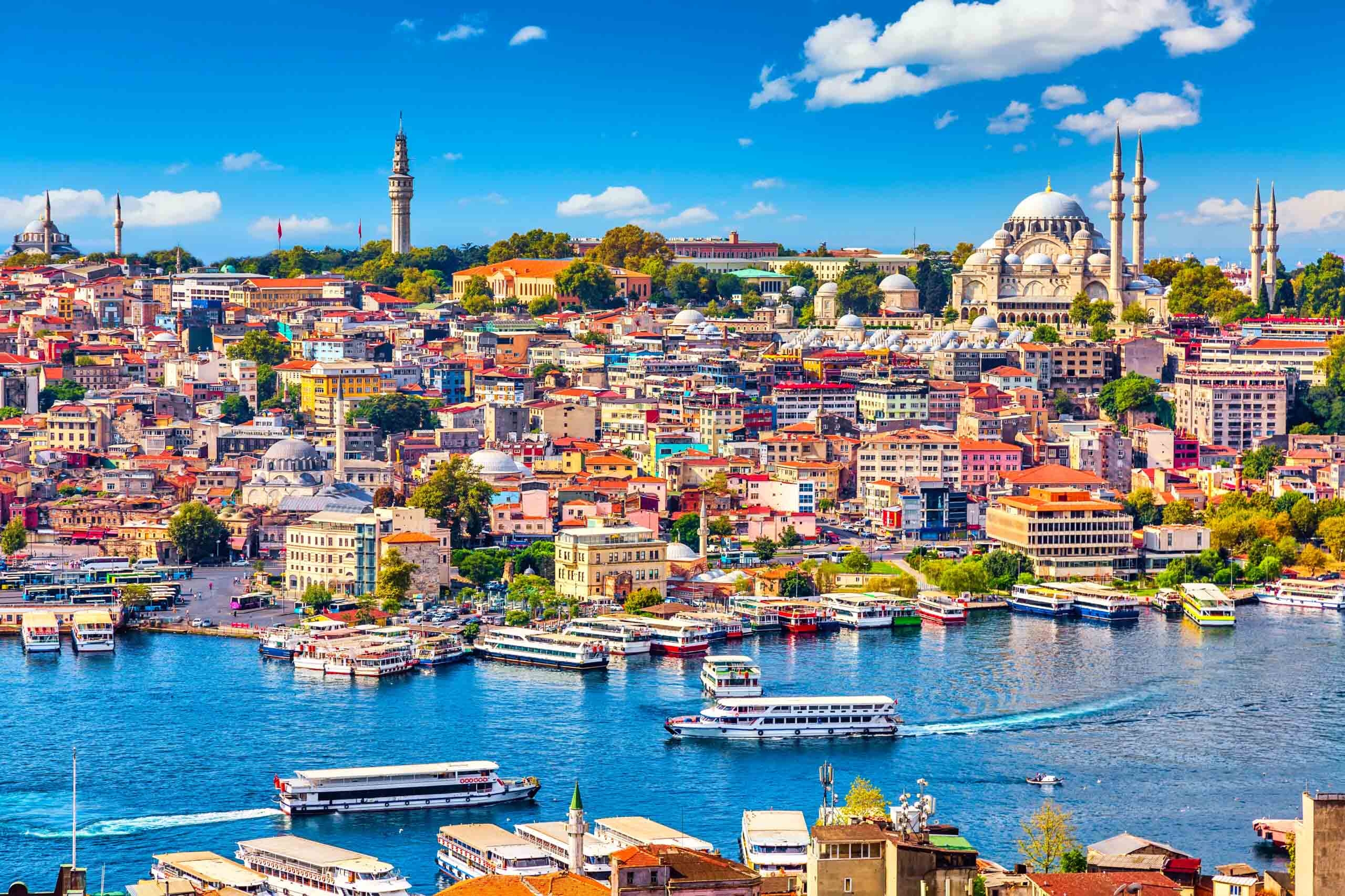 من الممتع تعلم اللغة أثناء الجولات والزيارات السياحة إلى تركيا