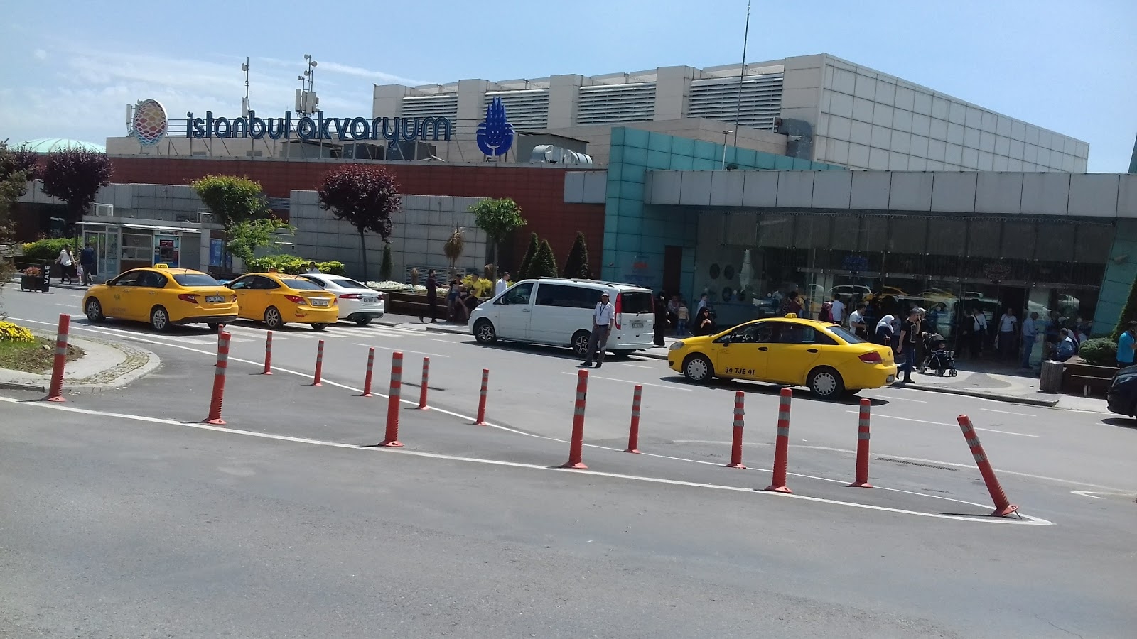 تعد İstanbul من الولايات المهمة والمفضلة للمستثمرين والسياح